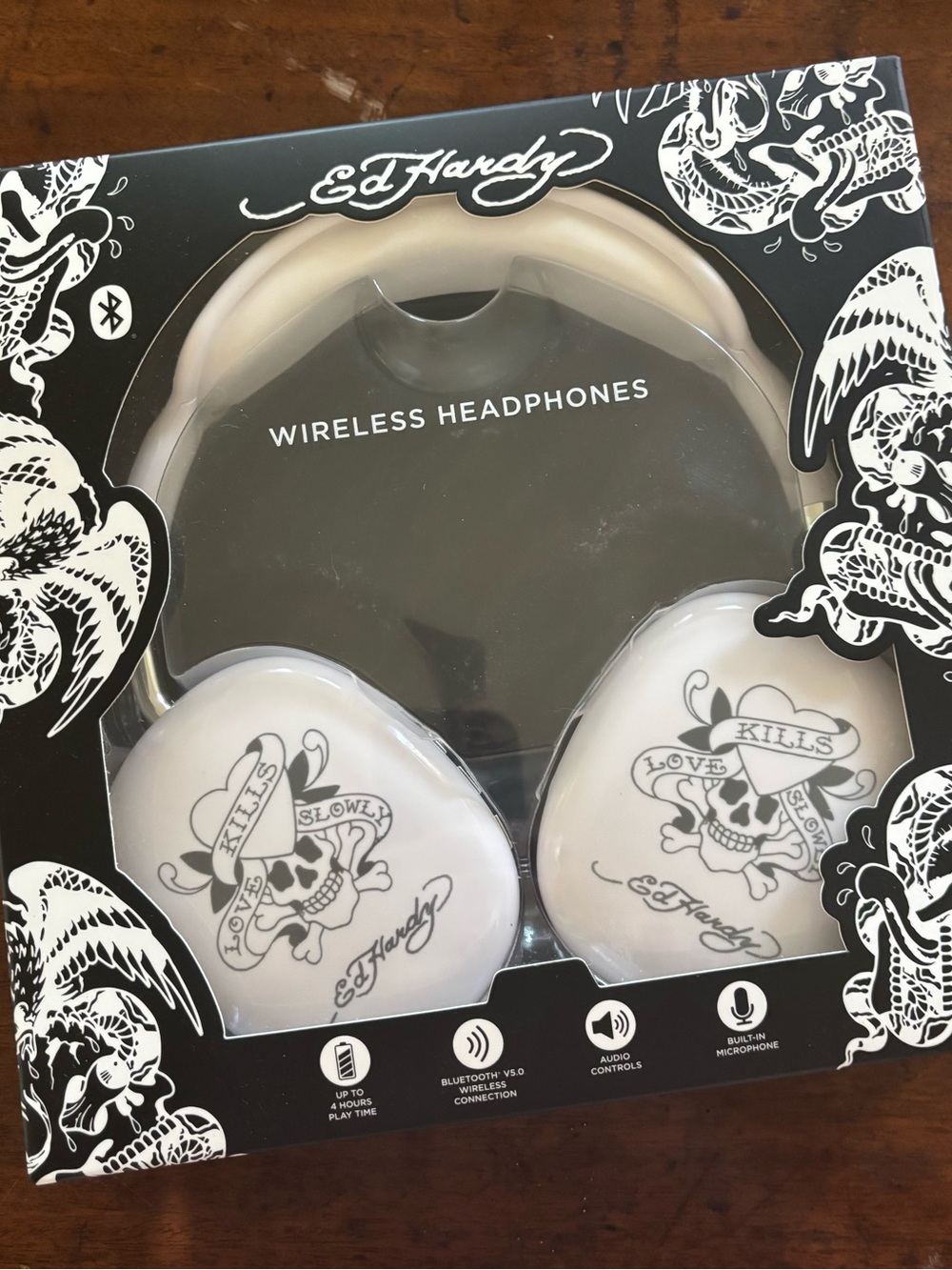 Ed Hardy White On-Ear Bluetooth Headphones with Skull Tattoo Art